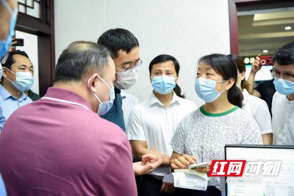 塔城最新医保套现24小时微信方法分析(最方便真实的塔城医保卡提现套取微信方法)